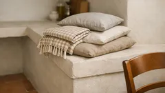 Panca in muratura in cucina: la tendenza 2026 che sostituisce le sedie e fa ordine